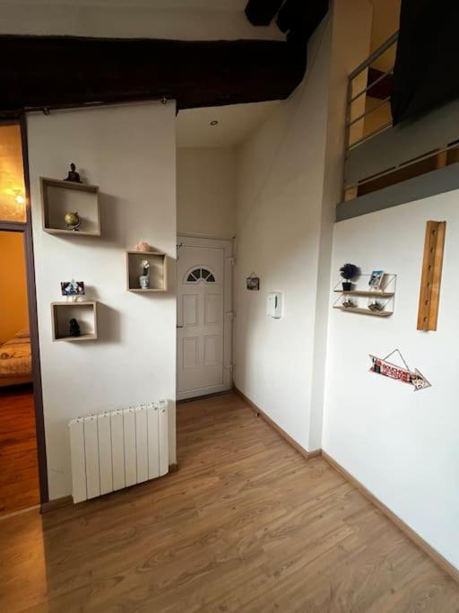 Pepite Rare 8 Personnes Au Coeur Battant Du Vieux Lyon Apartment Exterior photo
